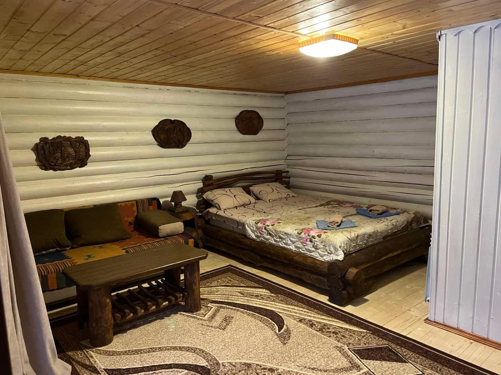 Zarinok Hotel 3*